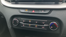 Kia Ceed 1.5T GDi ISG 2 5dr Petrol Hatchback